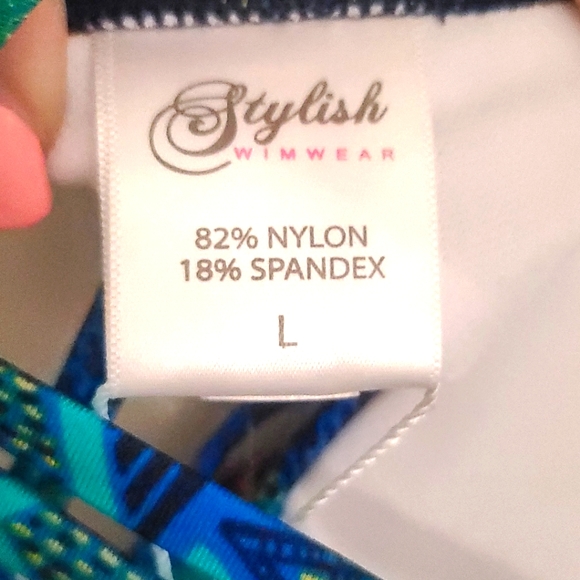 🆕️ NWT Red Dress Boutique Blue Multi Print One Piece - Picture 10 of 11